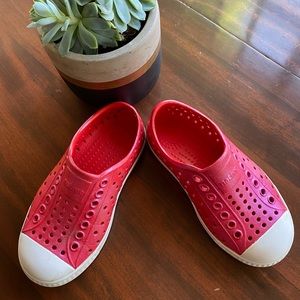 Gender Neutral red with *shimmer* Native shoes